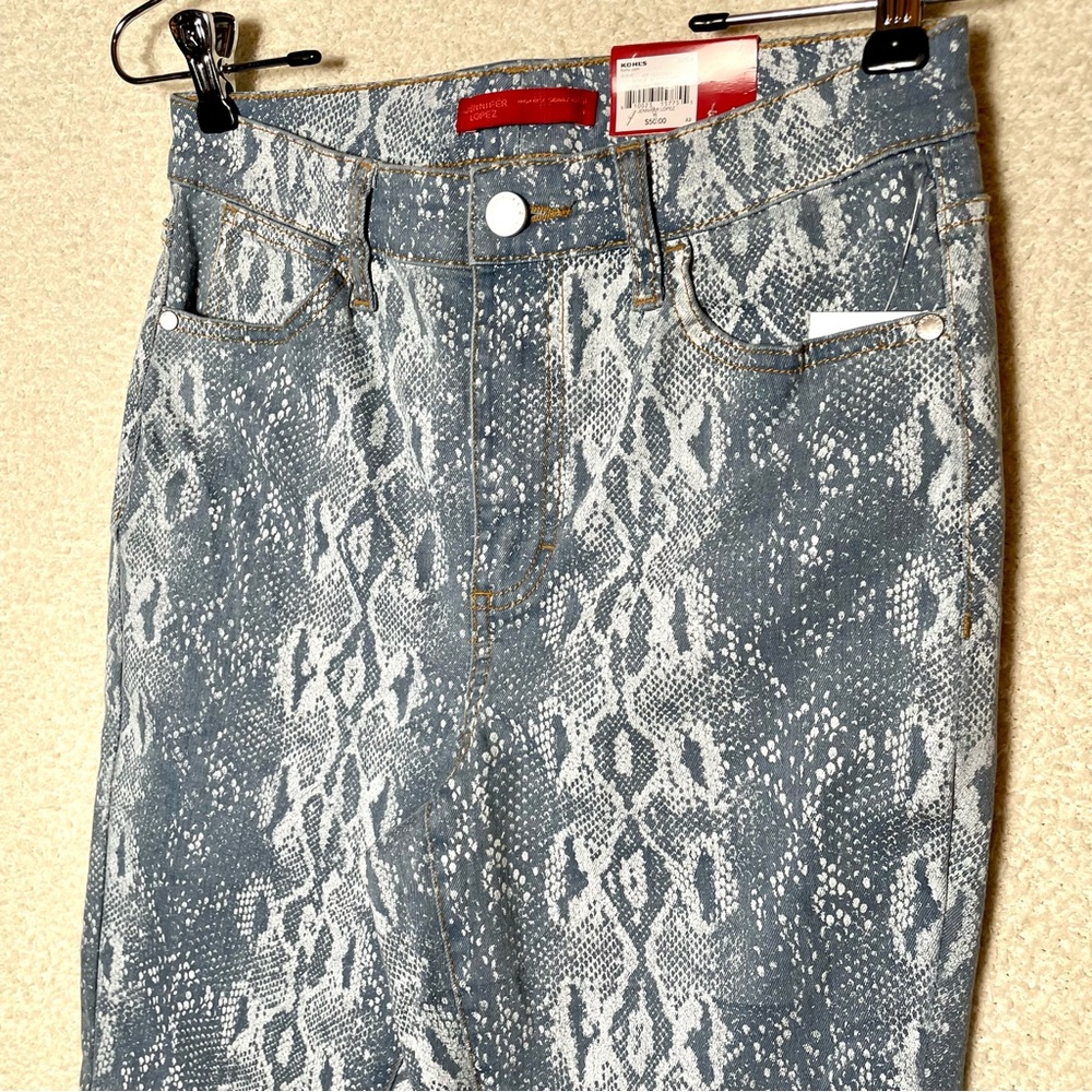 Jennifer Lopez NWT Snake Skin Blue Denim Pants Skinny Crop High Rise Size 4 - Picture 10 of 11